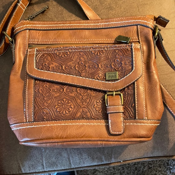 Purse - Picture 1 of 2